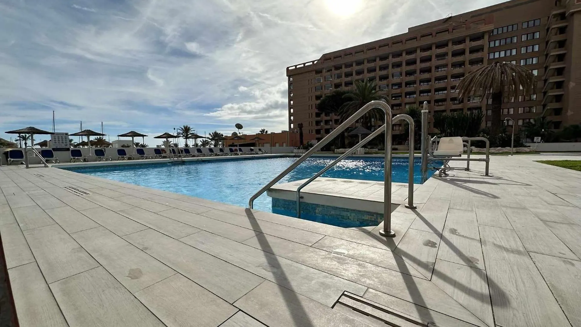 Estudio Pyr Privado Frente Al Puerto De Fuengirola 0*,  Spain