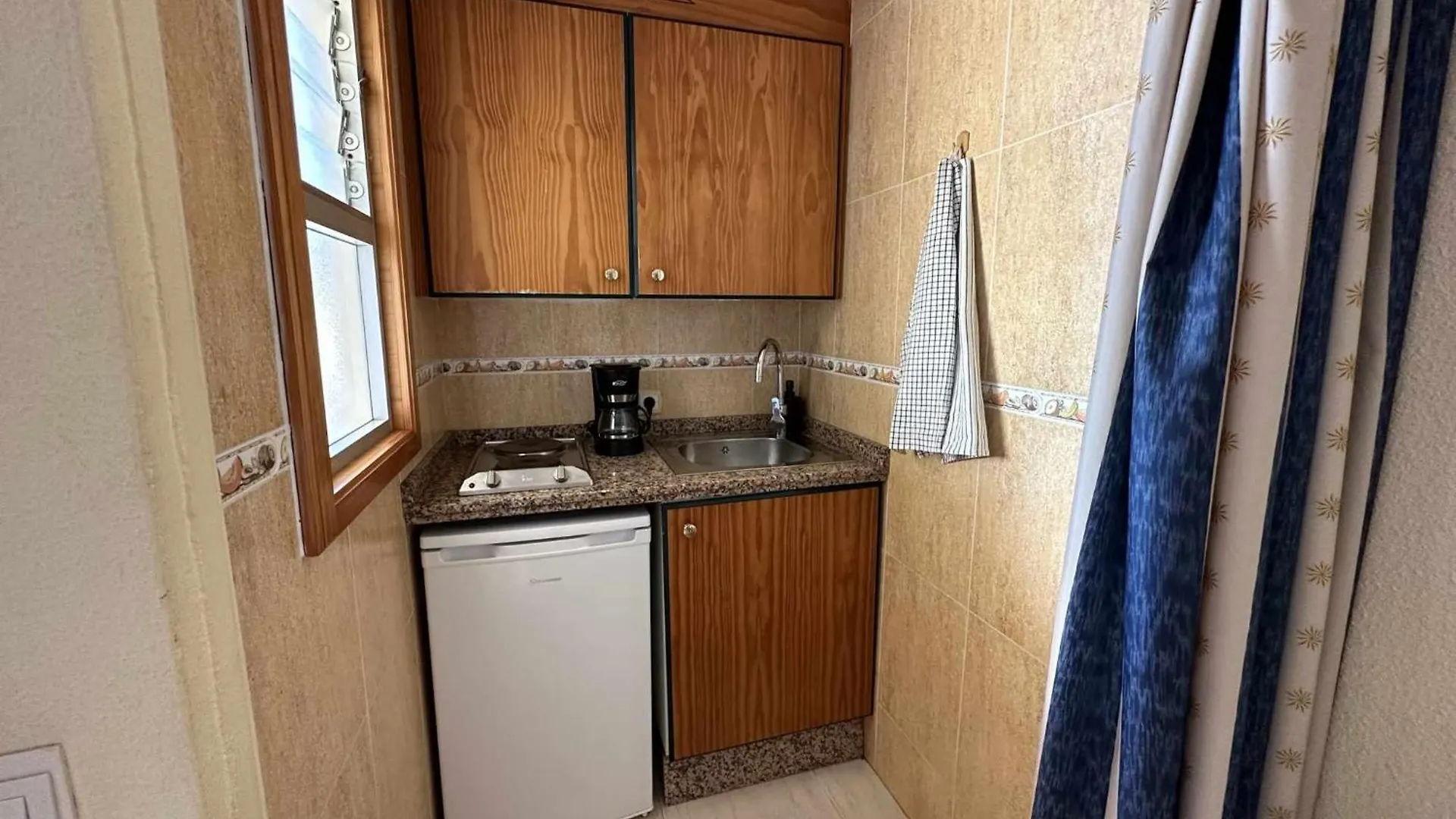 Apartment Estudio Pyr Privado Frente Al Puerto De Fuengirola